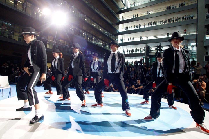 ‘Show time’ as a business model - Sports Management