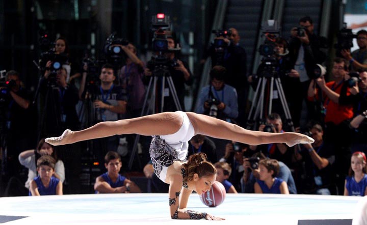 ‘Show time’ as a business model - Sports Management