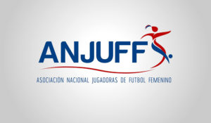 Chilean women's football opts for education at Johan Cruyff Institute