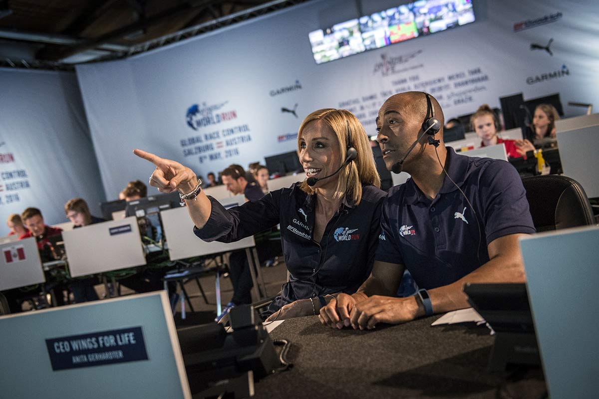 Red Bull da alas al mundo por una causa benéfica - Johan Cruyff Institute