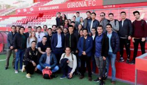 Students of the Johan Cruyff Institute visit Girona FC