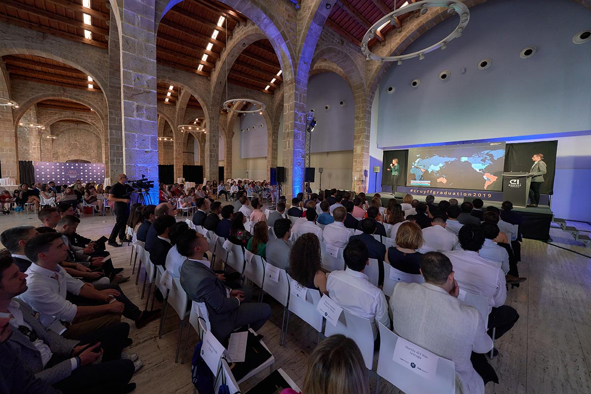 El legado de Johan Cruyff, muy presente en las ceremonias de graduación de Johan Cruyff Institute
