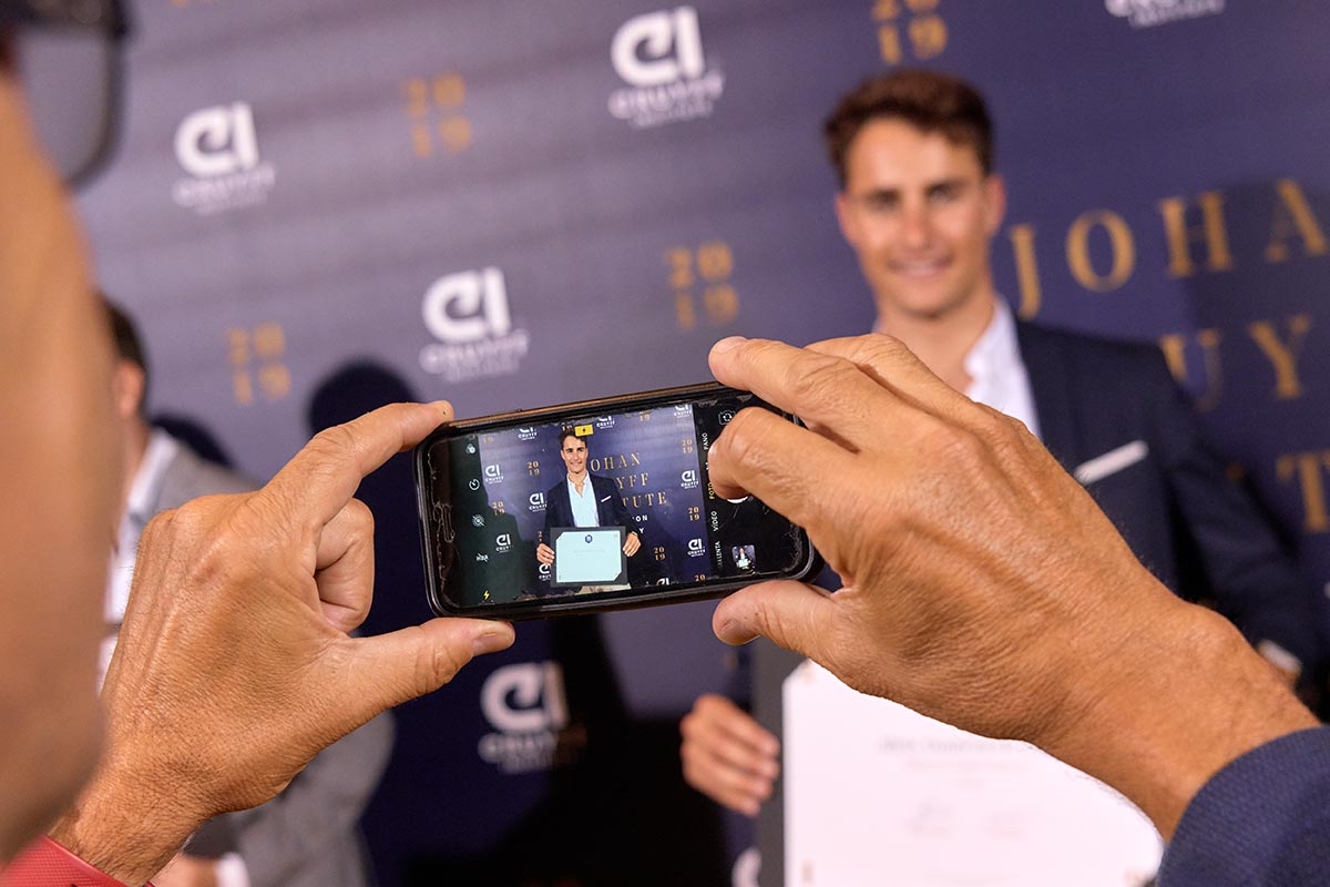 El legado de Johan Cruyff, muy presente en las ceremonias de graduación de Johan Cruyff Institute