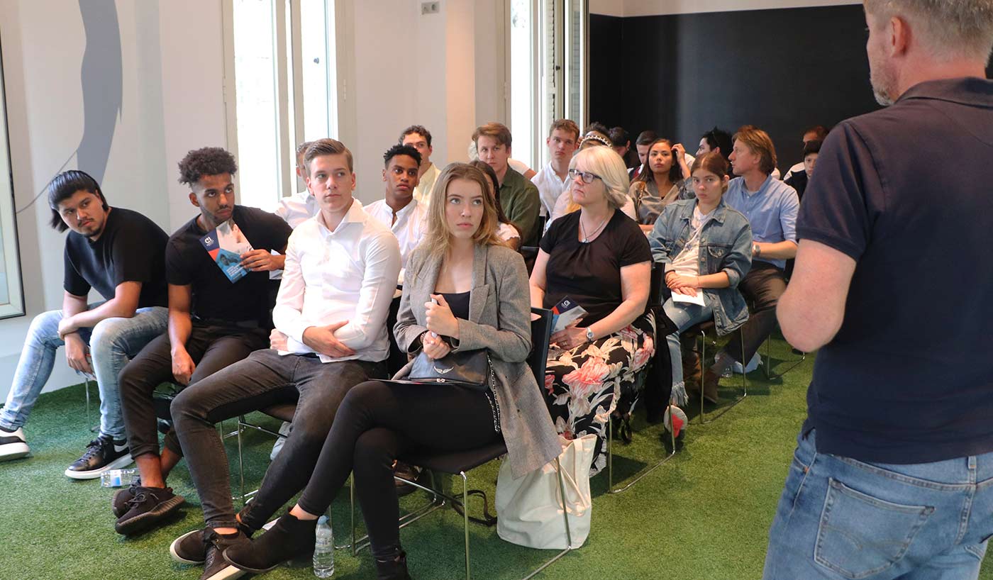 Universidad de Ciencias Aplicadas de Ámsterdam, visita Johan Cruyff Institute