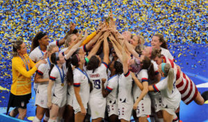 Comprehensive management in women's football