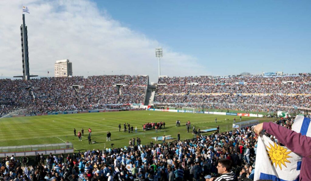 Johan Cruyff Institute launches first blended sports law diploma course in Uruguay