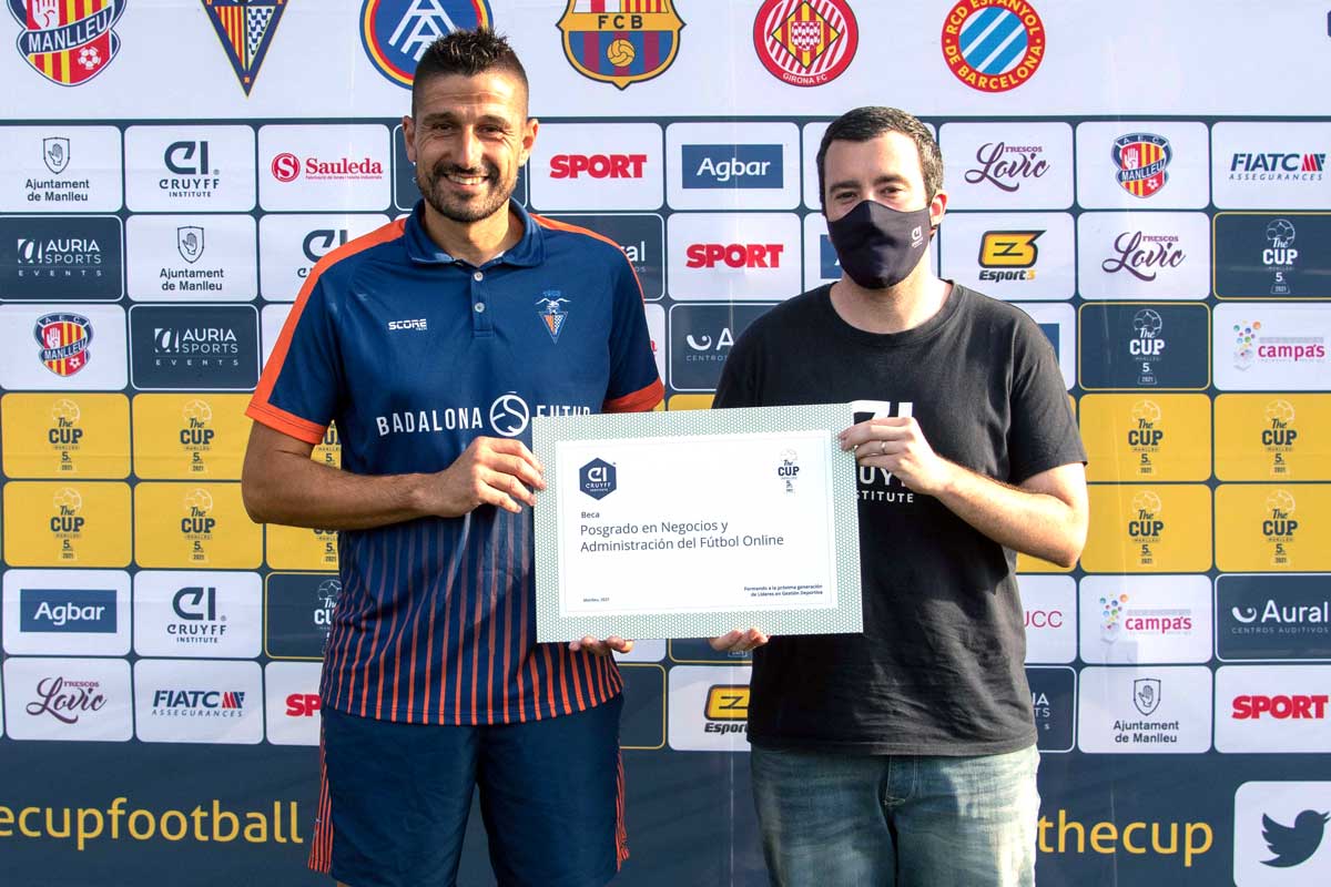 Johan Cruyff Institute backs academic training in youth football as sponsor of The Cup Manlleu 2021