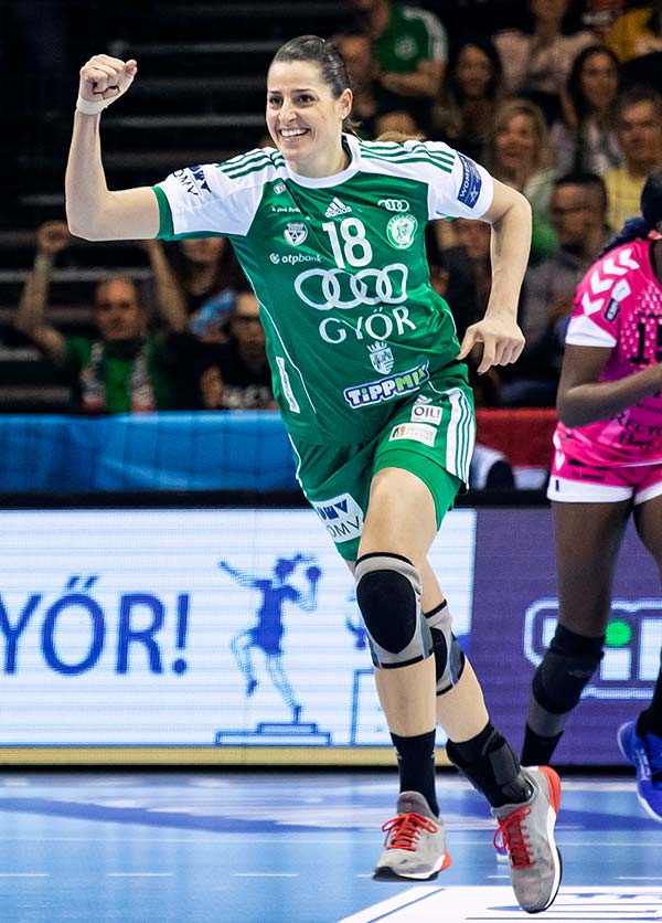 Eduarda Amorim: “Los deportistas formados debemos estar ahí para dar el toque humano a la industria del deporte”