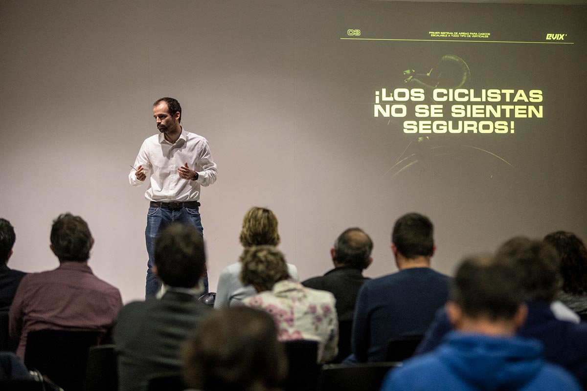 Johan Cruyff Institute, on the B-Step jury for technology startups in the sports sector