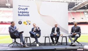 El Johan Cruyff ArenA vuelve a sentir la magia de Johan Cruyff en el Cruyff Legacy Summit