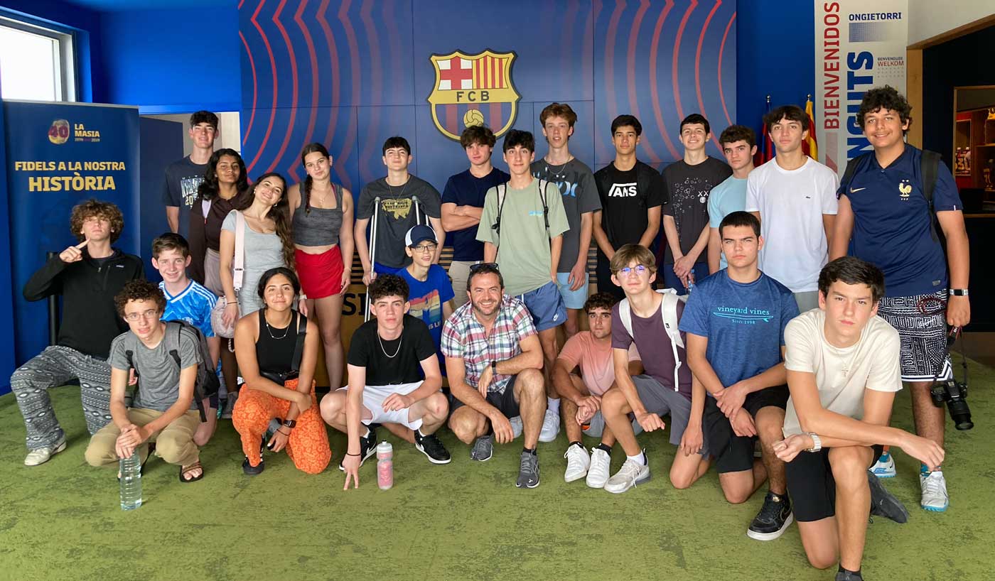 Descubrir la industria del deporte en un viaje de estudios a Barcelona