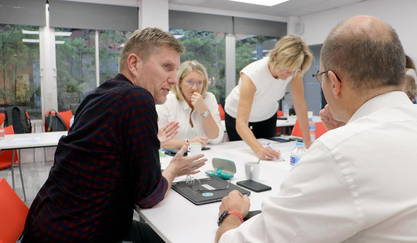 Productiva cumbre estratégica de la red académica holandesa en Barcelona