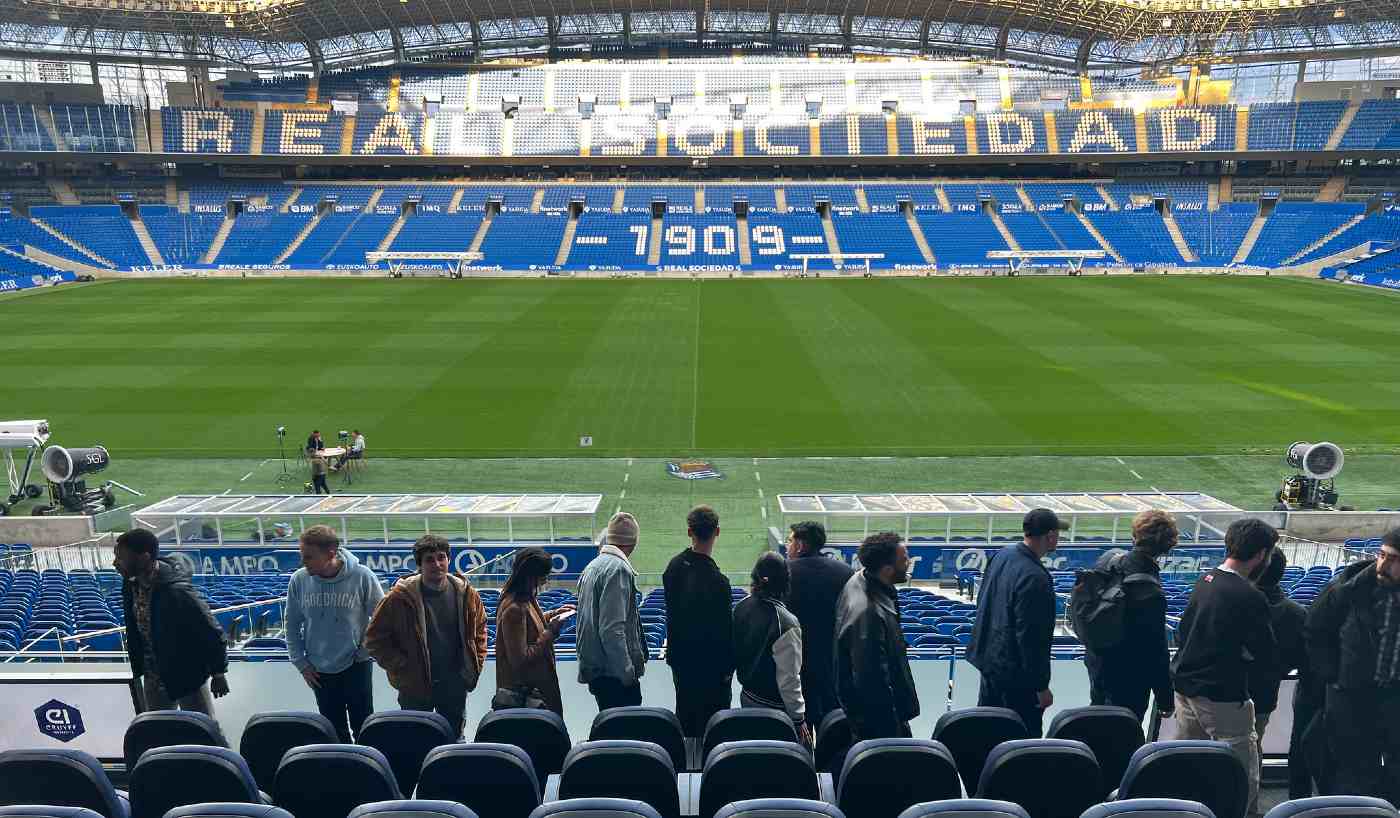 Football Business: reading the game to manage the industry - Johan Cruyff Institute.